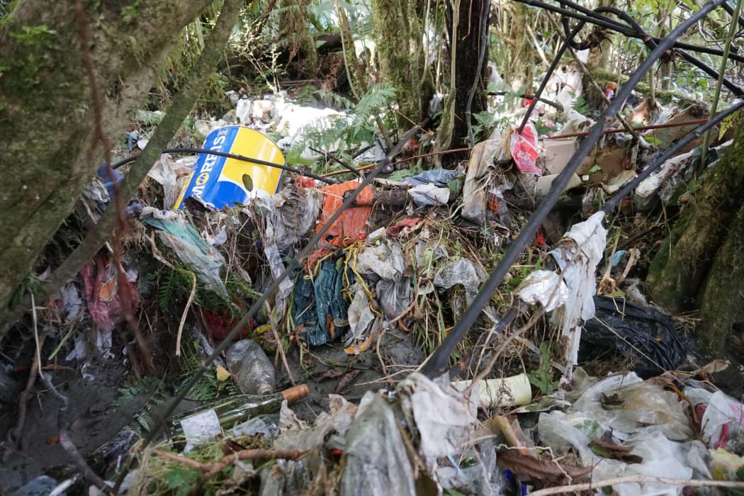 West Coast rubbish spill