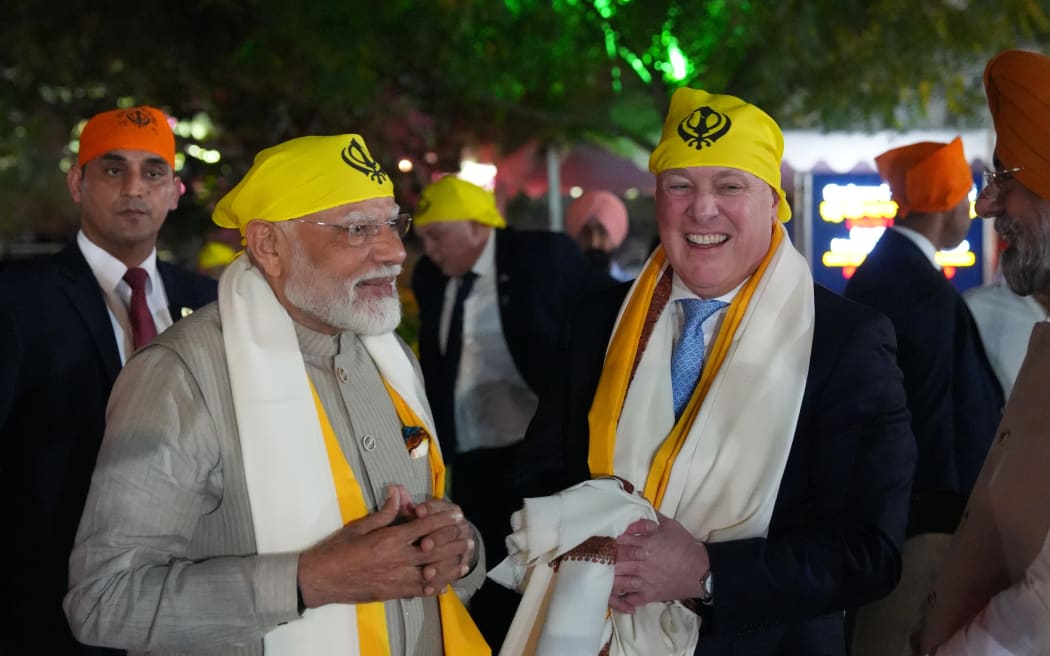 Christopher Luxon and Indian PM Narendra Modi at Sikh temple Gurdwara Rakab Ganj Sahib