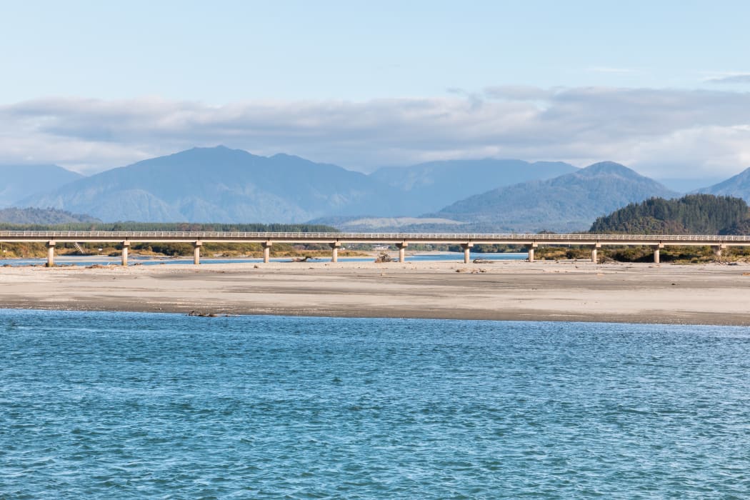 Bridge crossing over Hokitika River on West Coast.