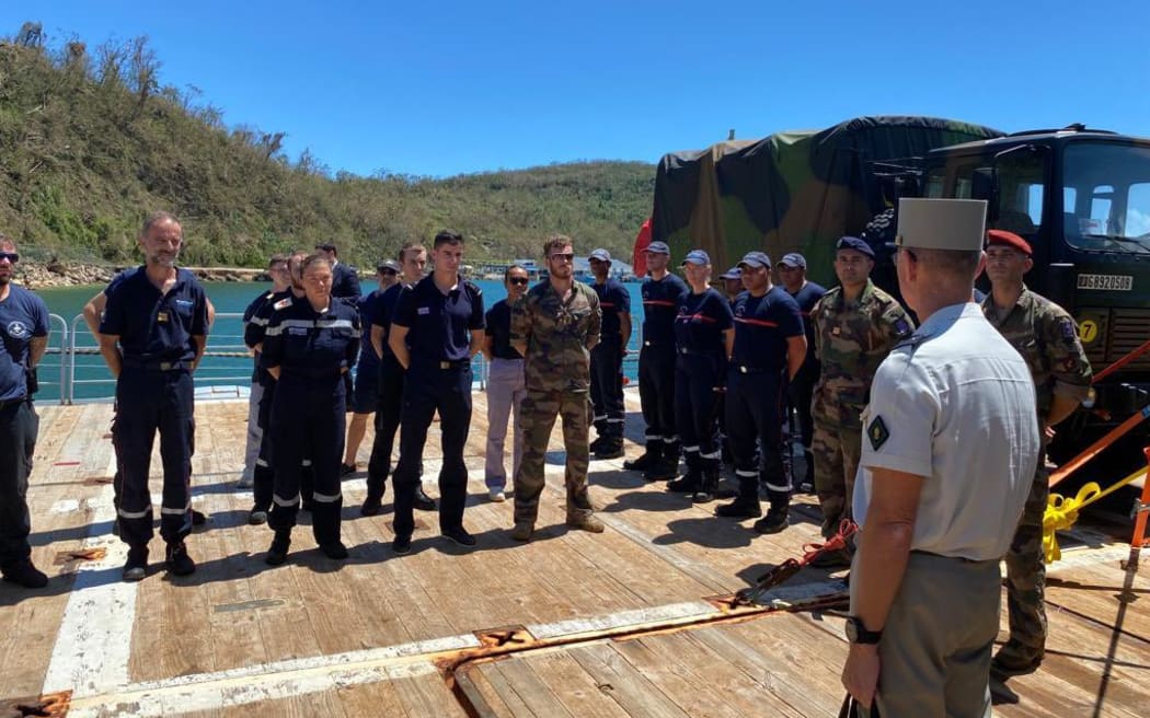 French soldiers in Vanuatu to help the recovery effort