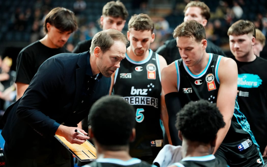 Breakers coach Petteri Koponen