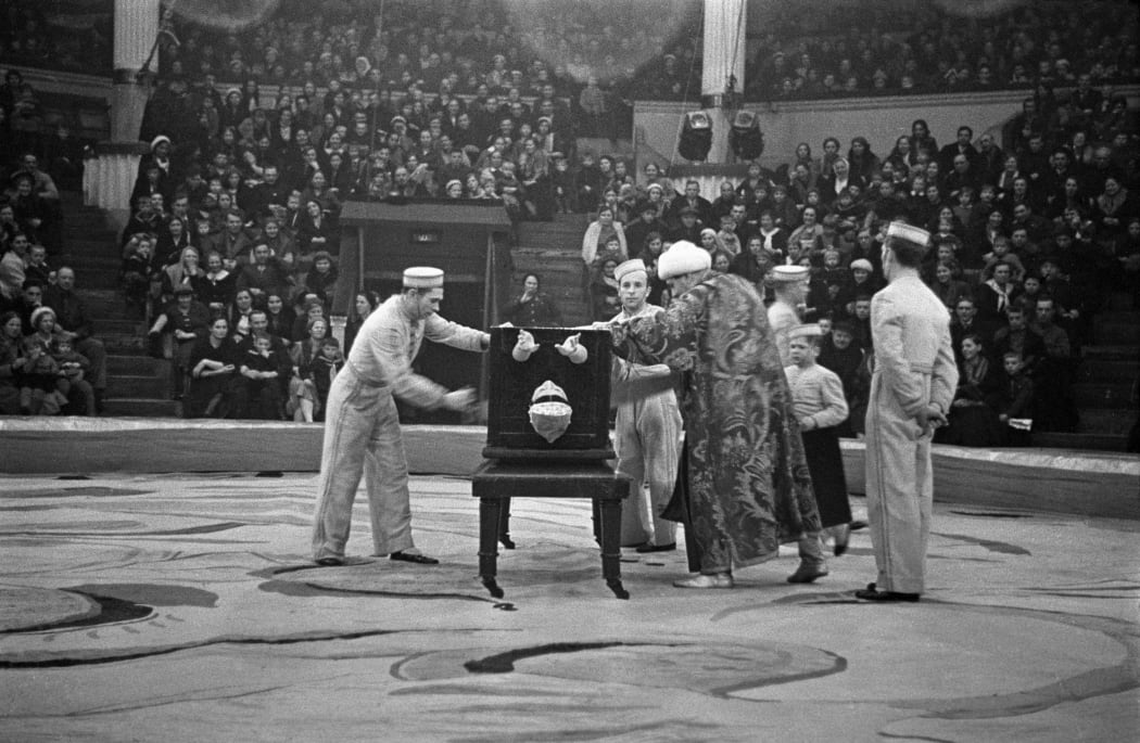 Magician Emil Kio performs at the Moscow Circus in 1939.