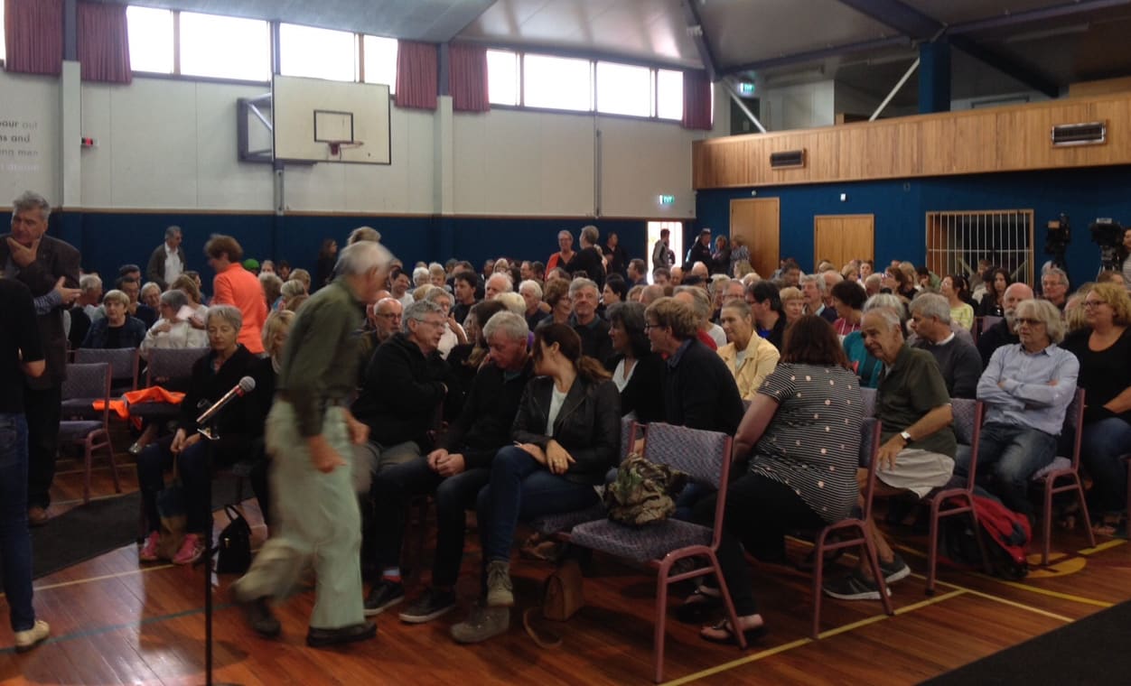 Port Hills fire meeting, South West Baptist Church gymnasium, Sydenham