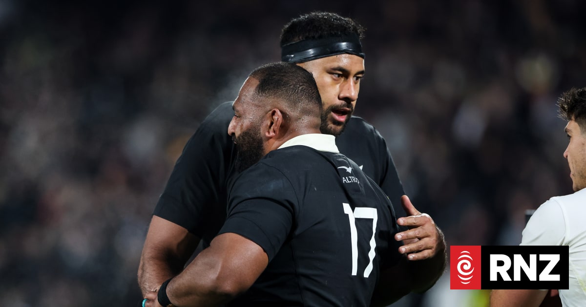 Bower, Parker and Carter into All Blacks starting XV for second test against Springboks