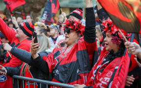 Crusaders fans Milika Faitotonu & Poe Kairua