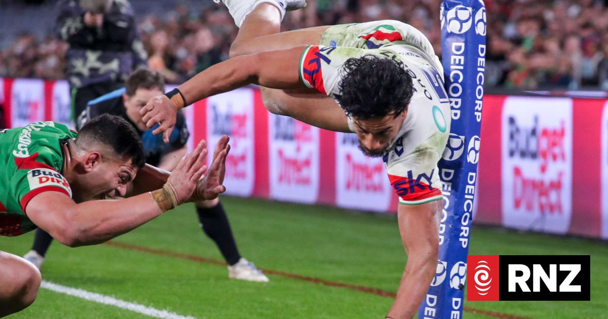 Warriors Crush Rabbitohs 45-26 to Claim Provisional NRL Top Spot