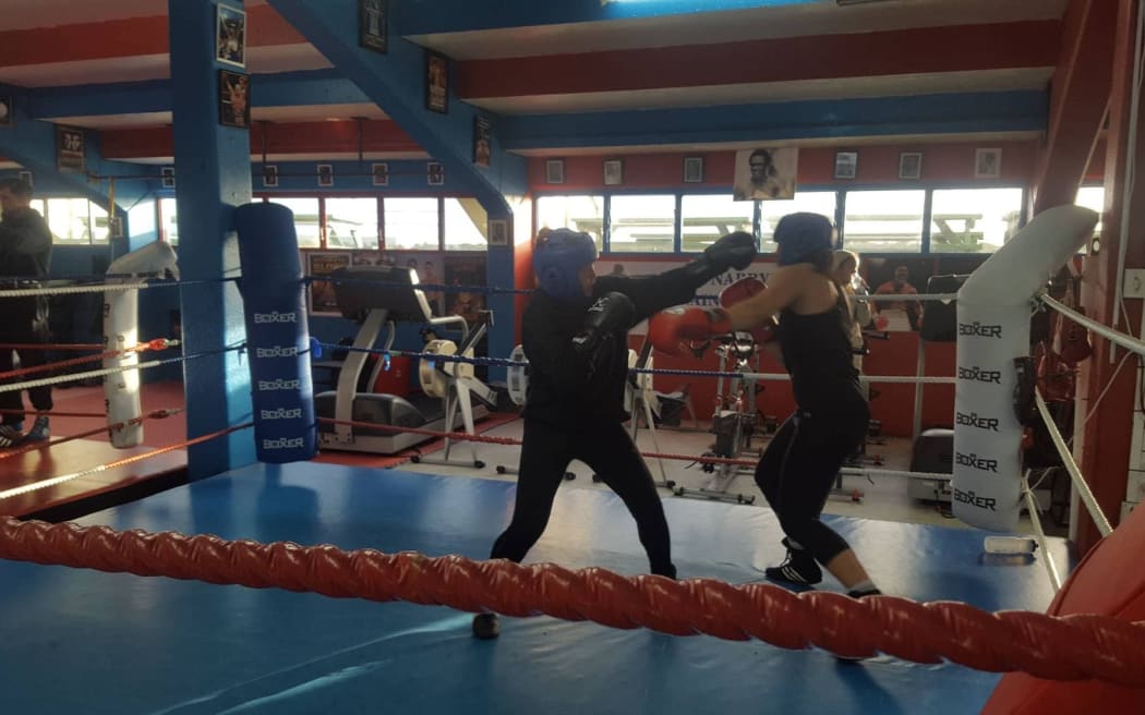 New Zealand amateur boxer Te Mania Shelford (left) in a sparring session