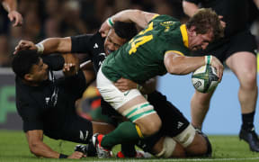 Kwagga Smith scores a try for South Africa during the pre-World Cup Rugby Union match between New Zealand and the Springboks at Twickenham.