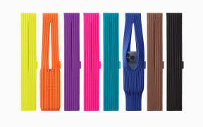 The short strap design is available in eight colours: lemon, mandarin, purple, pink, peacock, sapphire, cinnamon, and black.