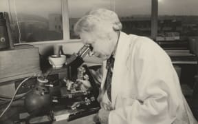 Dr Muriel Bell