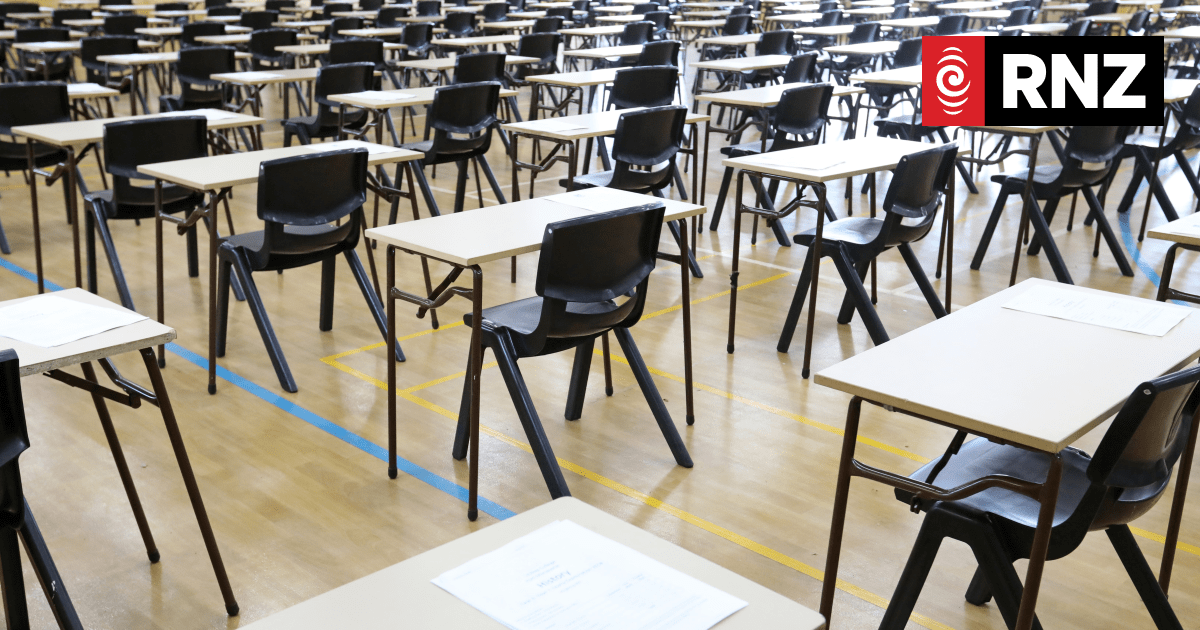 Fears incoming NCEA requirements will lead to drop in student pass rates - Vimarsana News