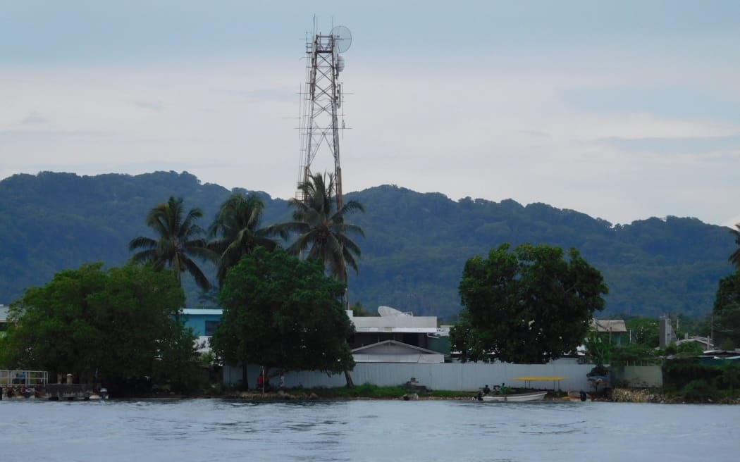 Telikom PNG tower in Buka