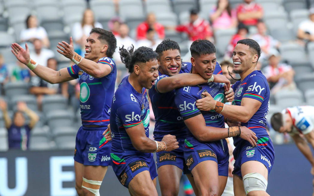 Eddie Ieremia-Toeava celebrates with teammates after scoring. NSW Cup Grand Final - Warriors v St George at CommBank Stadium, Sydney.