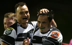 Israel Dagg and Zac Guildford playing for Hawke's Bay.