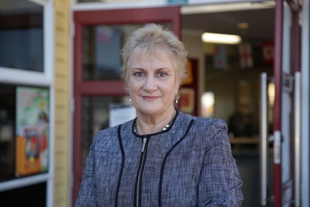 Annette King