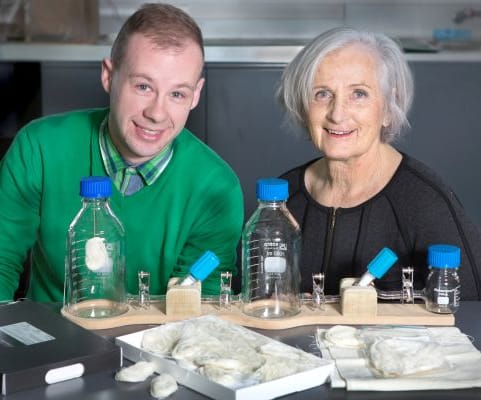 Tobi Richter and Raechel Laing of the University of Otago are studying the absorption and release of volatile odour compounds in three fabrics- polyester, cotton and wool