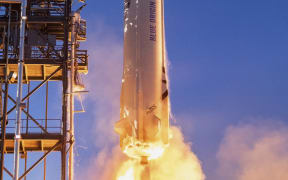 Jeff Bezos will send humans into space for the first time on July 20, for a journey of a few minutes in zero gravity aboard his New Shepard rocket.