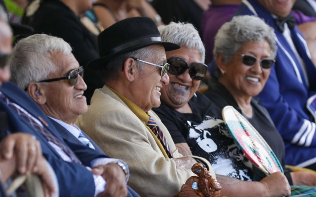 Kiingi Tūheitia and wife share laugh at Ratana
