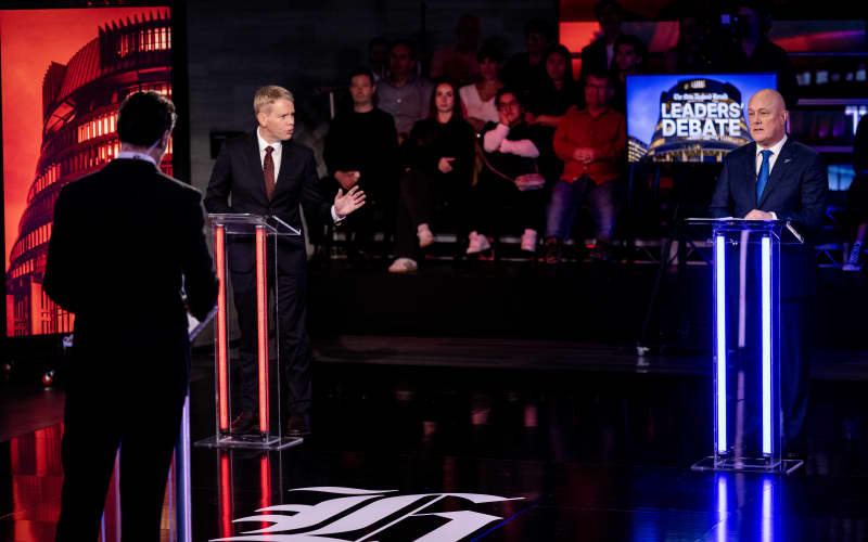 Debate doubts: Does anyone believe the two Chrises? | RNZ