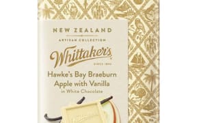 Whittaker's Hawke’s Bay Braeburn Apple with Heilala Vanilla in 28% cocoa White Chocolate, from their artisan range