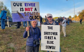 Protesters are calling on Queenstown's council to scrap a plan to discharge treated sewage into the Shotover River.