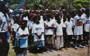 School children at the Bougainville Peace Agreement celebrations in Arawa in 2001