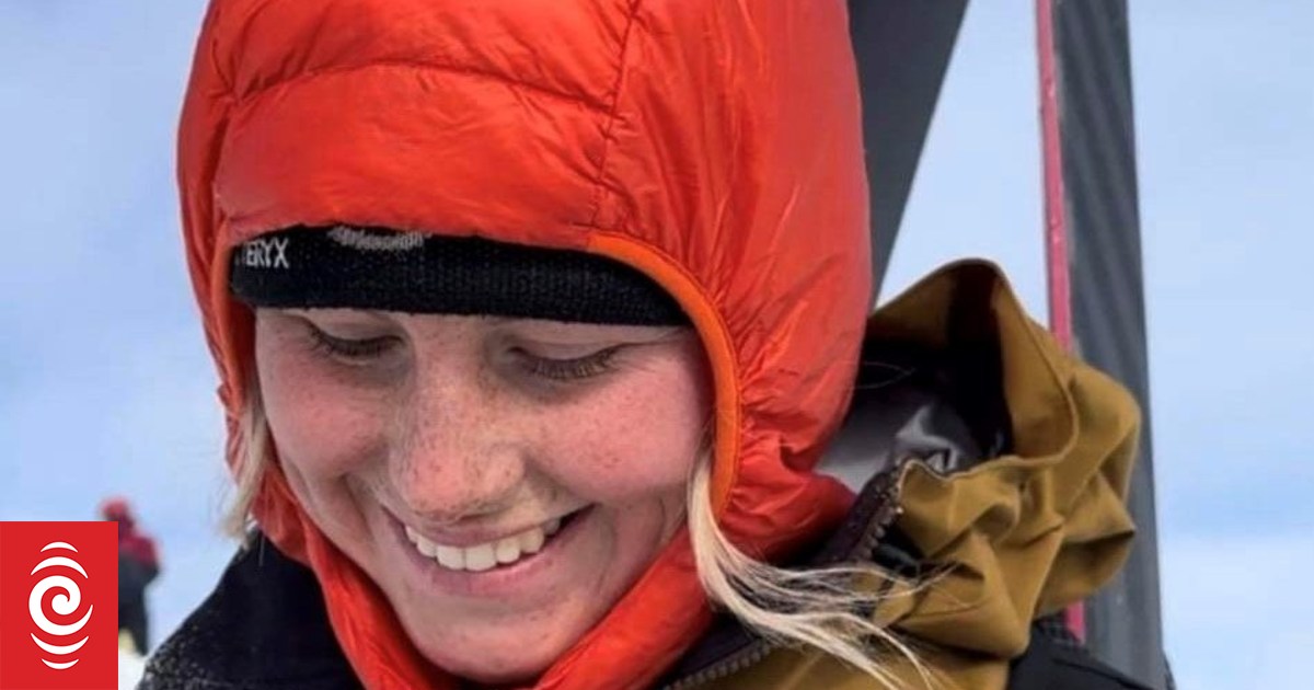 تتذكر إيزابيلا بولتون كيوي البالغ من العمر 21 عامًا الذي قُتل في انهيار جليدي باليابان