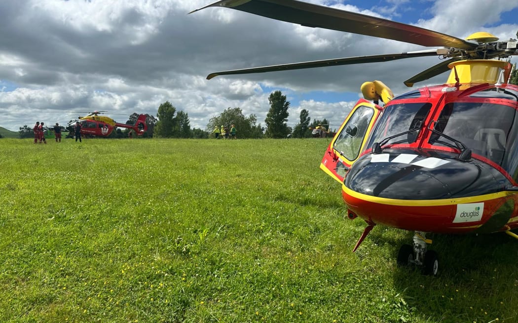 Tirau SH1 crash Helicopter