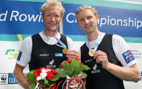 World championship men's pair Eric Murray (left) and Hamish Bond.