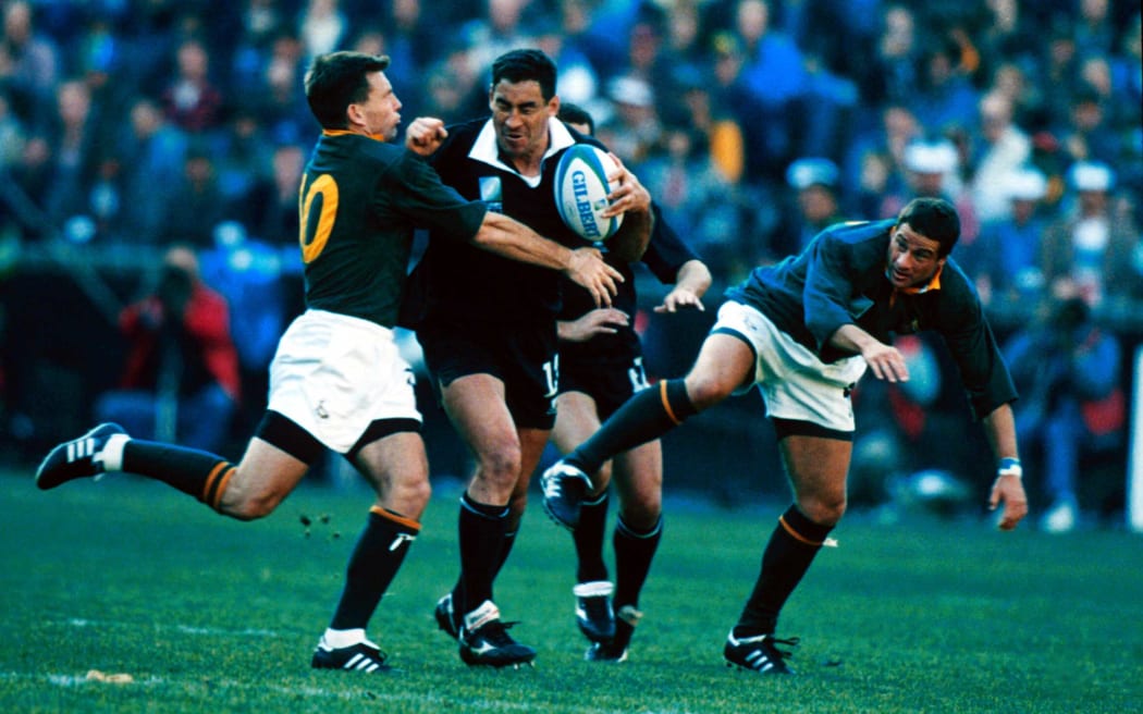 Frank Bunce in action during the final of the Rugby World Cup between the All Blacks and South Africa in 1995.