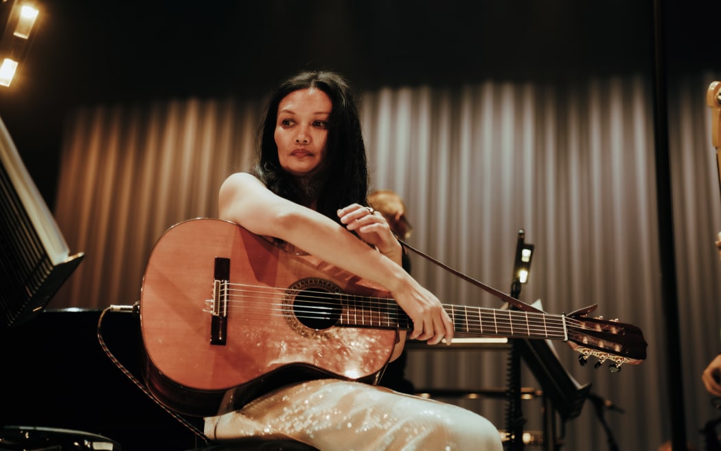 Red Sunset is an exciting new release from an artist Kiwis know and love.