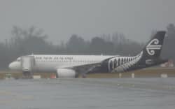 The A320 that got trapped in mud at Christchurch Airport.