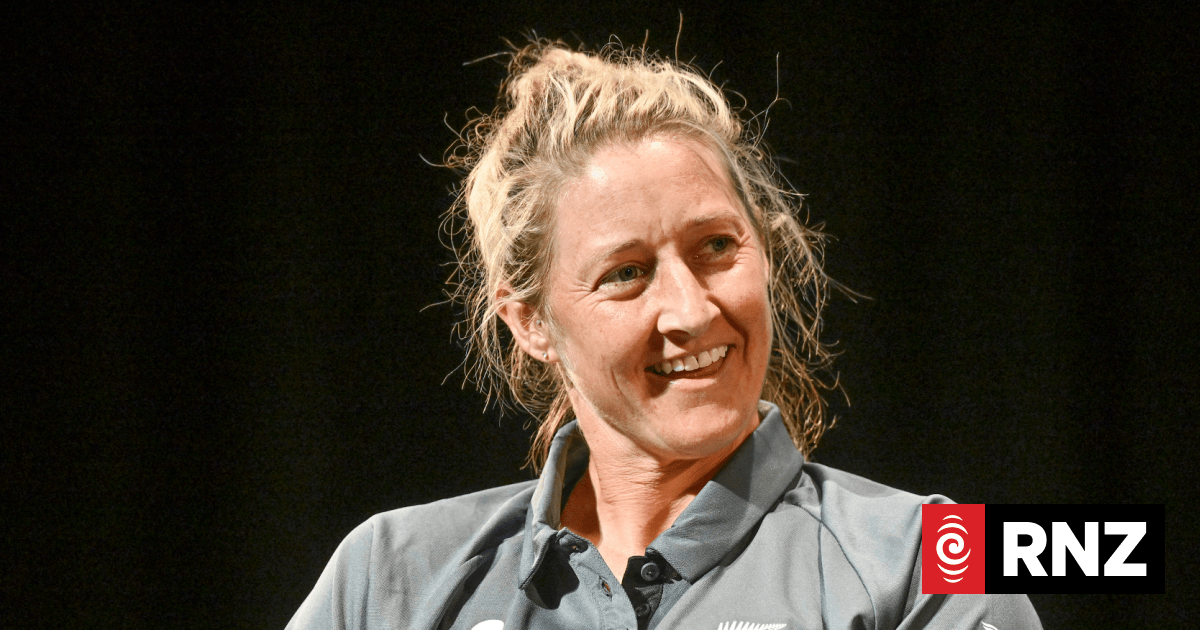 Cricket: Fomer White Ferns captain Sophie Devine goes for top-dollar in The Hundred auction - RNZ