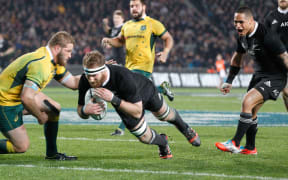 Kieran Read scores against the Wallabies, Eden Park 2014.