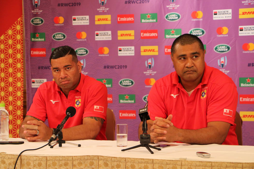 'Ikale Tahi captain Siale Piutau and coach Toutai Kefu.