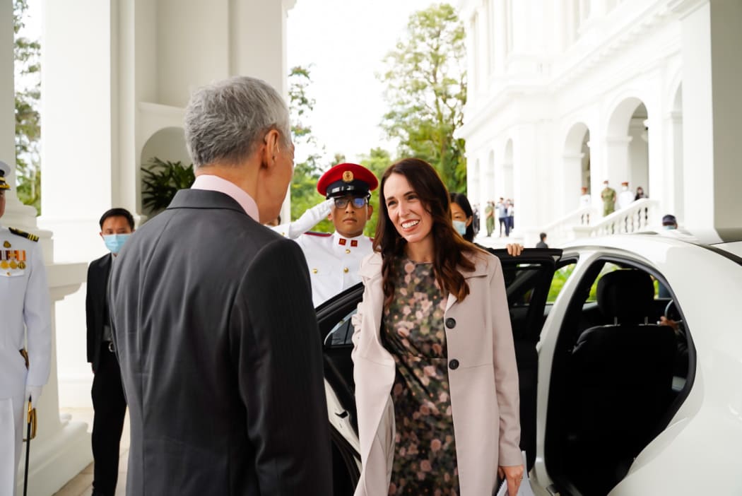 Prime Minister Jacinda Ardern meets with Singapore Prime Minister Lee Hsien Loong in Singapore. 19/04/22