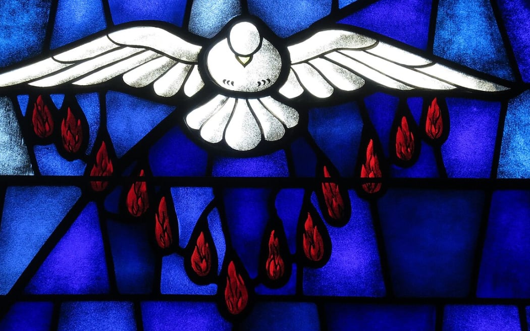 Saint James the Greater Catholic Church (Concord, North Carolina) - stained glass, Holy Spirit at Pentecost