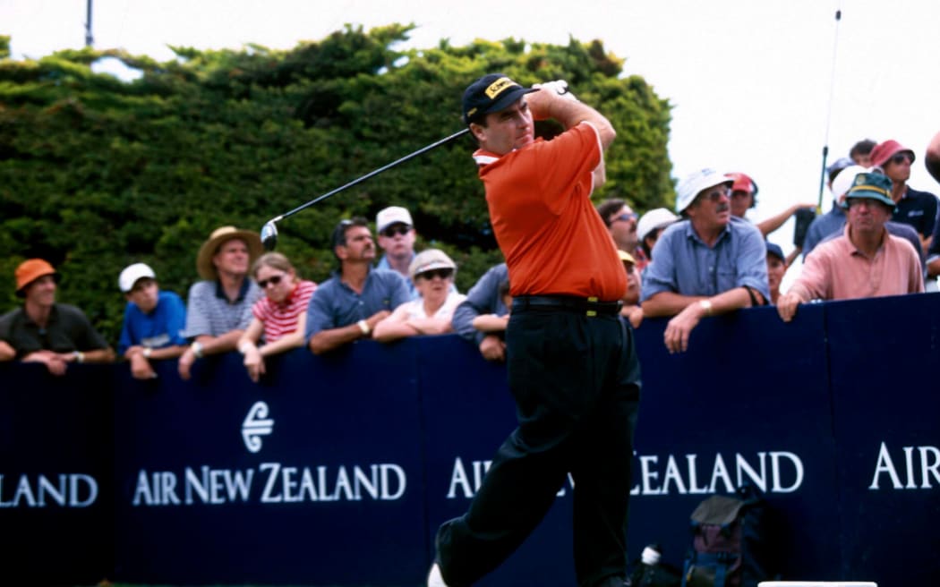 Craig Parry (AUS) in action at the New Zealand Golf Open, Paraparaumu, 12 January, 2002. Photo: PHOTOSPORT *** Local Caption ***