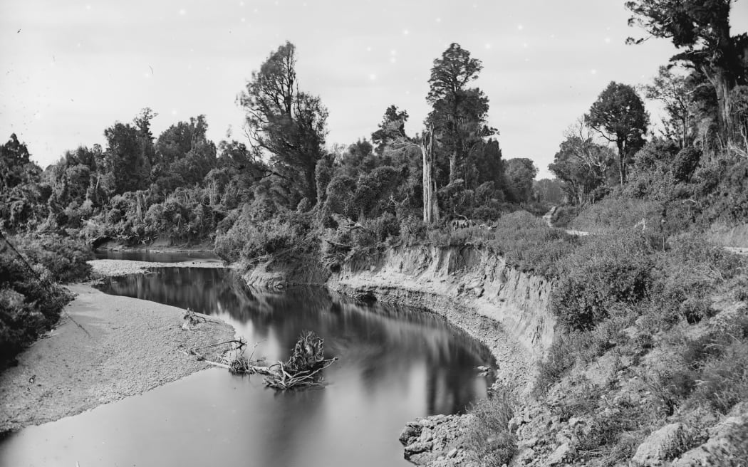 Makakahi River looking north, circa 1875, by James Bragge.