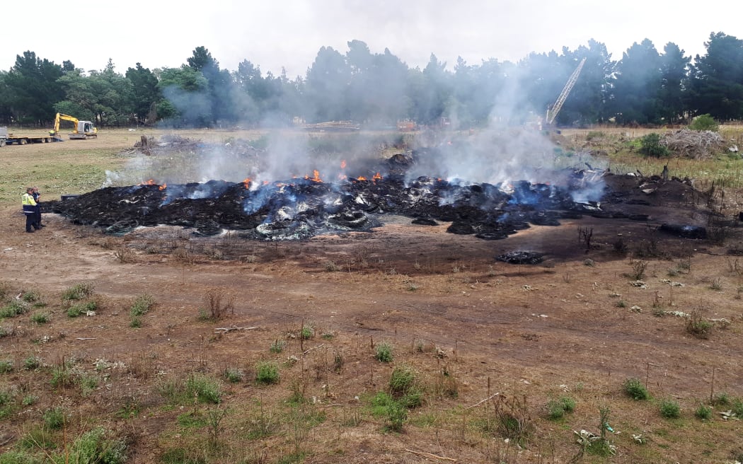 The tyres needed to be covered in clay to fully extinguish the fire.