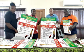 Standing from right to left: Barnabas Keqa (Director of Livestock Division, Solomon Islands Ministry of Agriculture and Livestock), Michael Ho’ota (Under Secretary Technical Services), Peter Ramohia (Sols PHAMA Plus) and Abel Balbo (Wakaman Inc.)