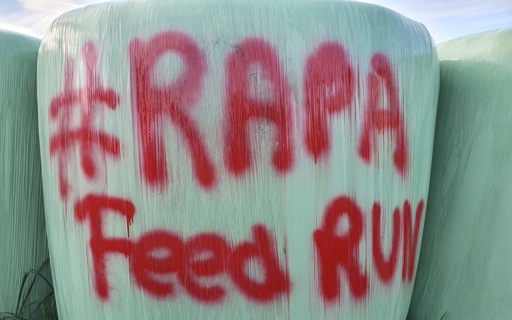 Bales donated to Hawkes Bay farmers