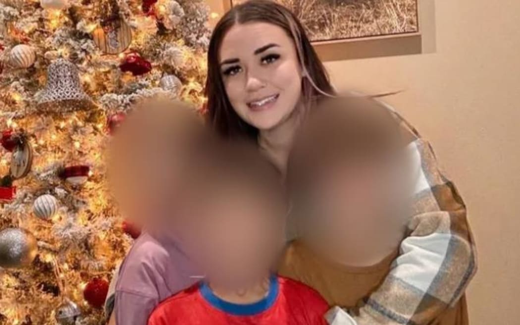 A GoFundMe has been set up for New Zealand woman Sarah Shaw and her six-year-old son Isaac after they were detained by Immigration and Customs Enforcement (ICE).