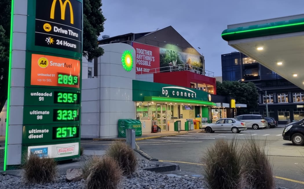 BP petrol station, Taranaki St, Wellington, on 15 March, after the government cut the fuel tax by 25 cents a litre,