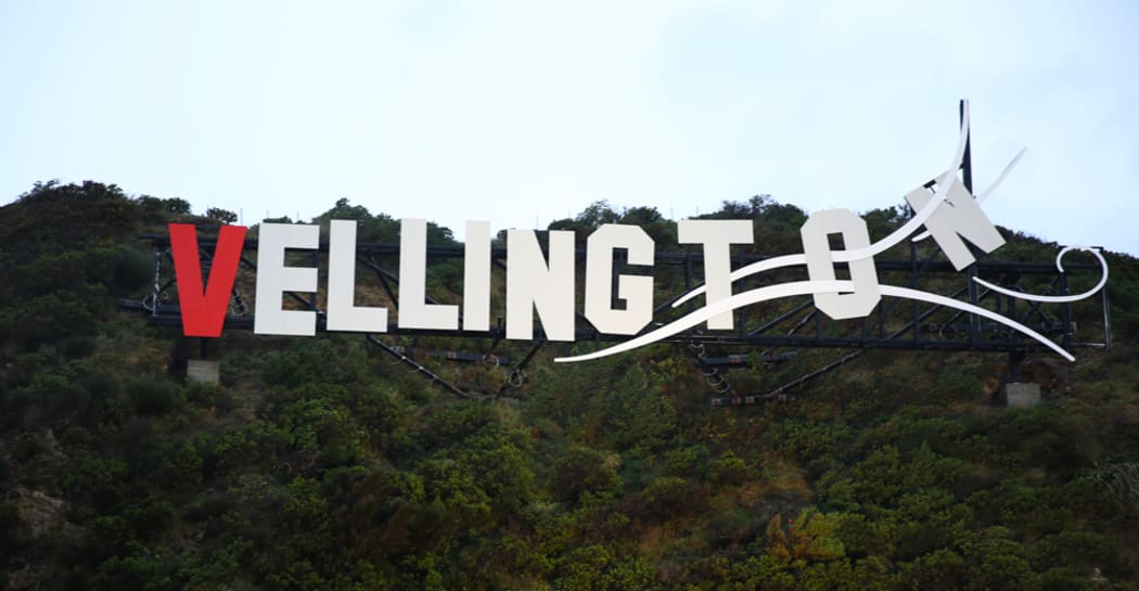 Vellington sign