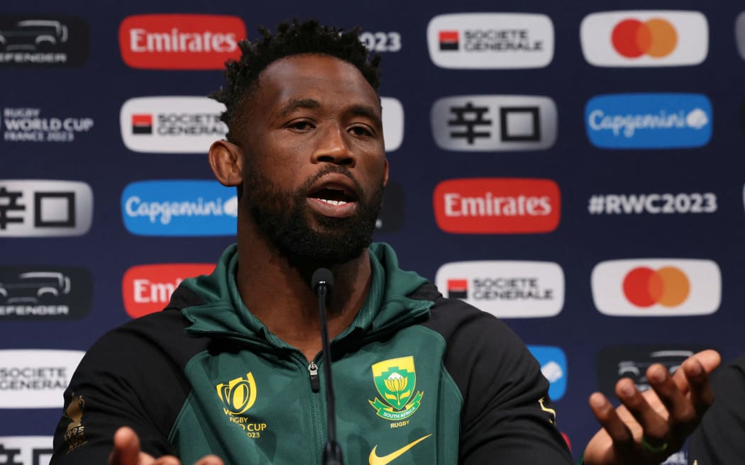 South Africa's flanker Siya Kolisi speaks during a press conference in Presles, north of Paris, on October 26, 2023, ahead of the France 2023 Rugby World Cup final against New Zealand. (Photo by Emmanuel Dunand / AFP)