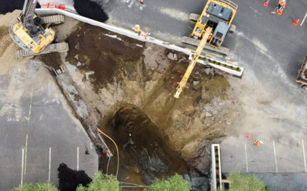 Sinkhole in Parnell