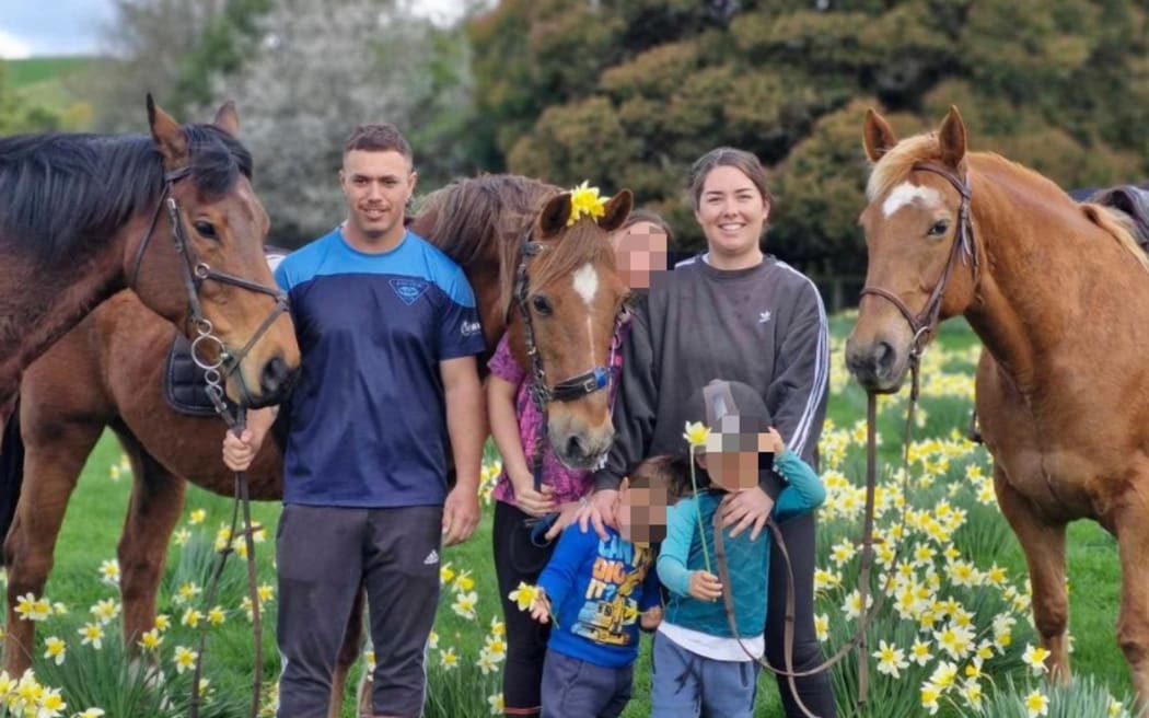 Reif Cotter (left), his three young children, and his wife Holly Te Ngahue.