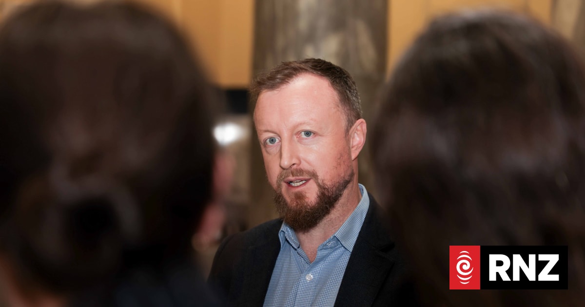 Labour campaign chair says left-right vote splitting strategies 'completely different'