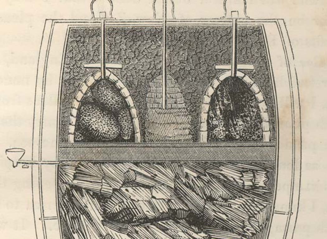 Sketch of bee storage chamber, c. 1840s (William Charles Cotton, My bee book, 1842)